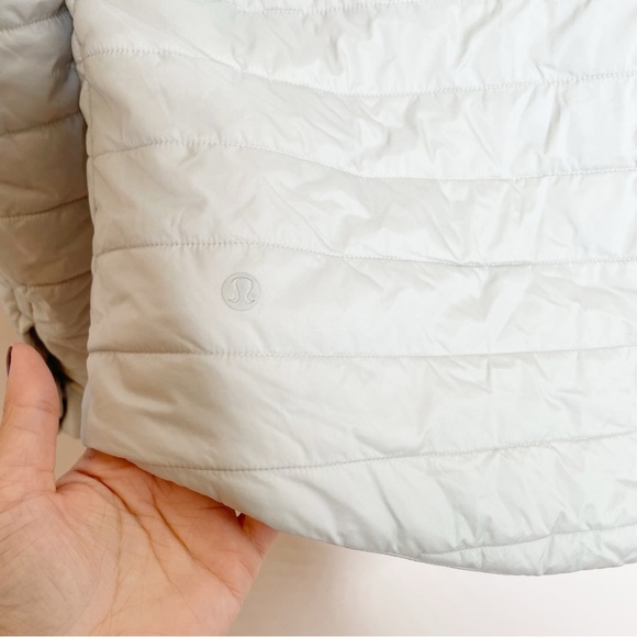 Lululemon Switch Please Reversible Quilted Jacket Silverstone 4 - Picture 6 of 8